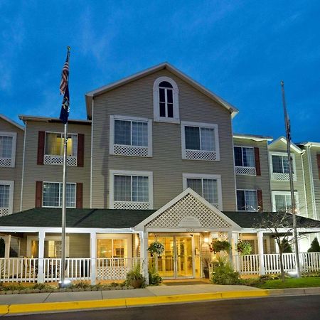 Country Inn & Suites By Radisson, Grand Rapids Airport, Mi Cascade Exteriér fotografie